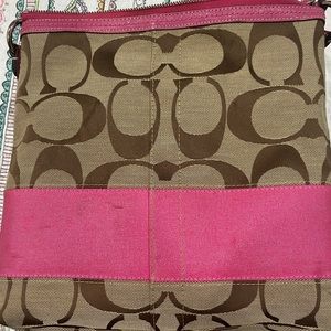 AUTHENTIC COACH Shoulder Bag brown w/ pink stripe.